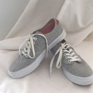 Vans lace up sneaker